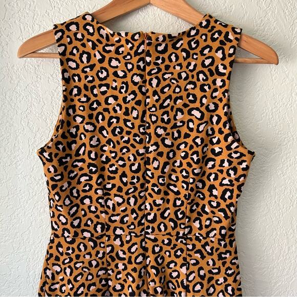 H&M Leopard Print Mini Dress Size Small - Picture 7 of 12